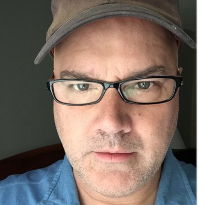 Profile Picture of Tom Cote (@TheTomCoteShow) on Twitter