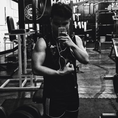 Profile Picture of Ken Andrew (@kenmaaannn) on Twitter