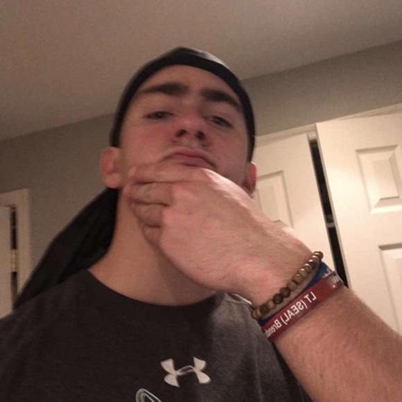 Profile Picture of Jack Scully (@jackscully) on Poshmark