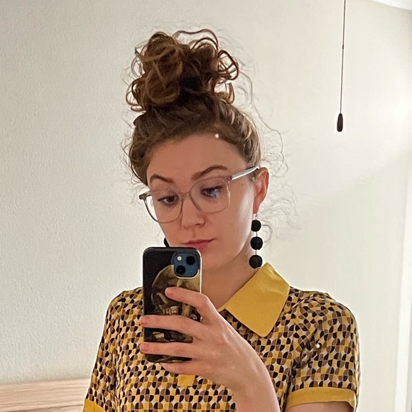 Profile Picture of Jackie Wostrel (@jwostrel) on Poshmark