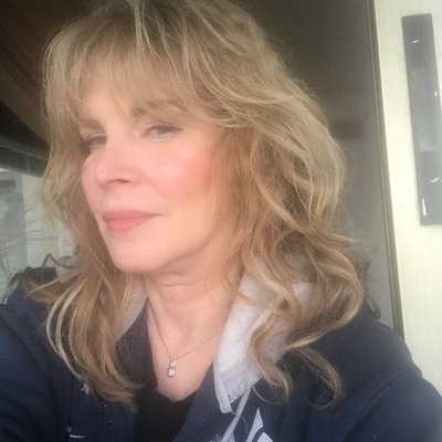 Profile Picture of Nechama Jacoby Cohen (@cohen_jacoby) on Twitter