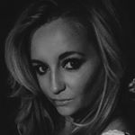 Profile Picture of 🎀 👨‍👩‍👧‍👧🎀 (@louannewainscott) on Instagram