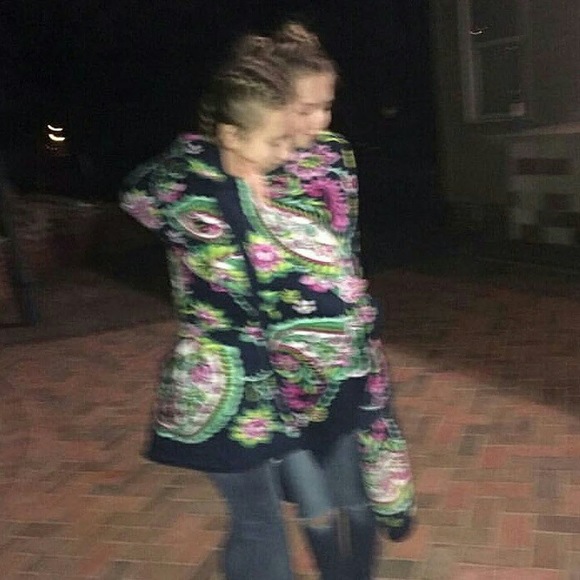 Profile Picture of Kenadee Foster (@kenadeefoster) on Poshmark