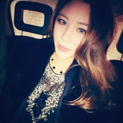 Profile Picture of Weiwei Wu (@vivihighhigh) on Twitter