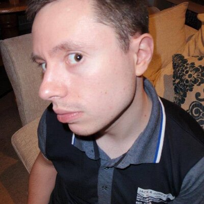 Profile Picture of Steve Kohn (@StevieHero) on Twitter