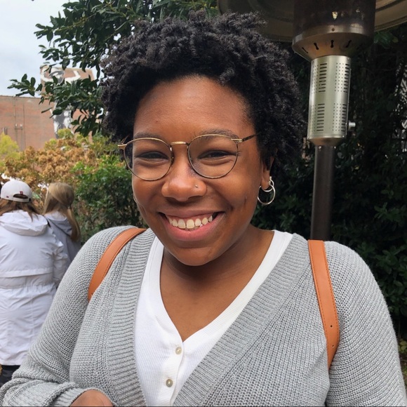 Profile Picture of Sarah Bostick (@sarah_bostick) on Poshmark