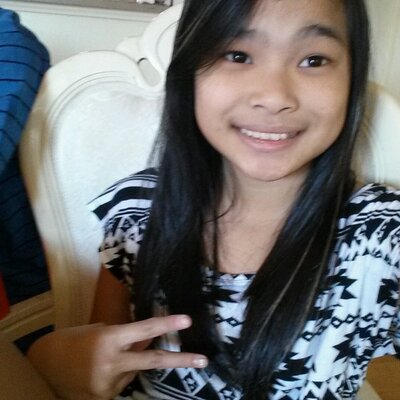 Profile Picture of Lily Dinh (@lilydinh06) on Twitter