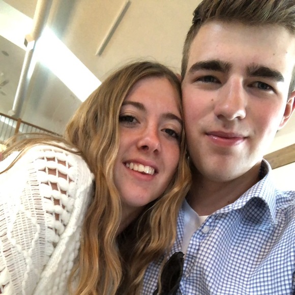 Profile Picture of Matthew Rogers (@matty4147) on Poshmark