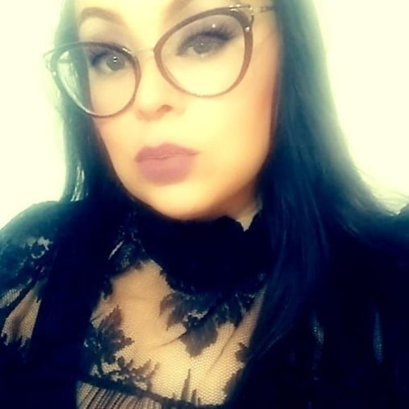 Profile Picture of Serena Ramirez (@serena_ramirez) on Poshmark