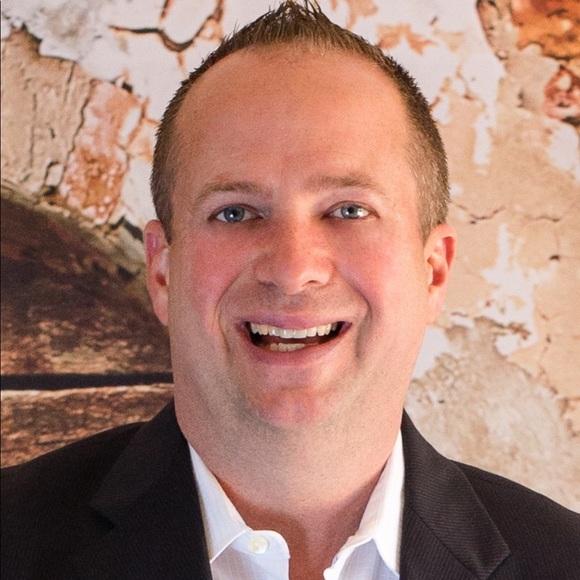 Profile Picture of Eric Alstrom (@ealstrom) on Poshmark