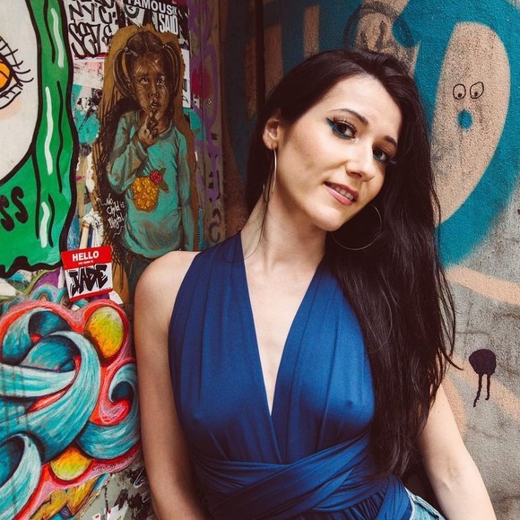 Profile Picture of Luiza Ruxandra (@luruxsar) on Poshmark