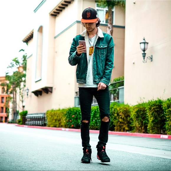 David Litner - Poshmark Profile Picture of David Litner (@dlitner) on Poshmark