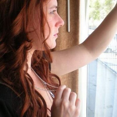 Profile Picture of Karen Dragone (@KathyKuhardimew) on Twitter