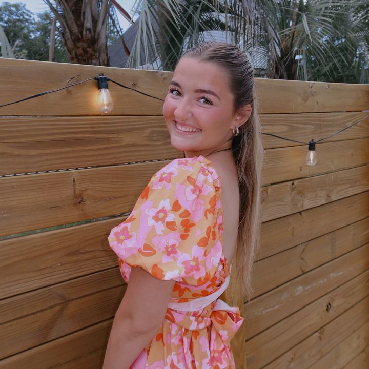 Profile Picture of Faith McPeek (@mcpeek_teaches) on Tiktok