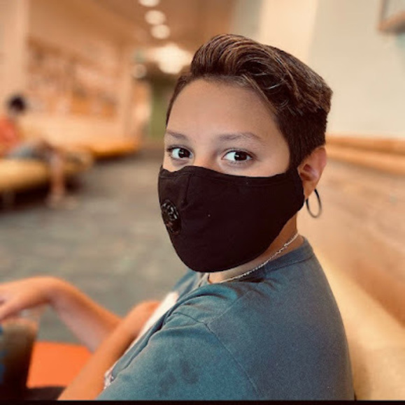 Profile Picture of Jacob Alfaro (@jacobalfaro868) on Poshmark