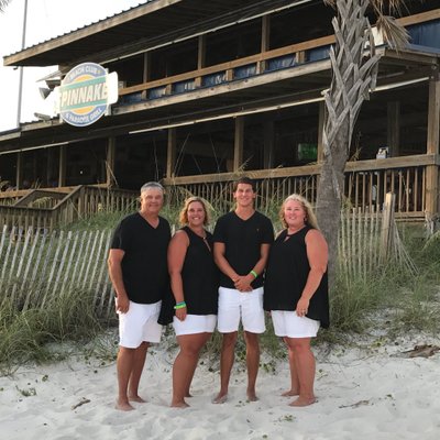 Profile Picture of Steve Farrington (@RSFarrington10) on Twitter