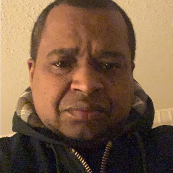 Profile Picture of Randall Meredith (@rem2582) on Poshmark