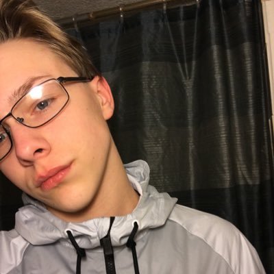 Profile Picture of Thomas Fronk (@TomFronk14) on Twitter