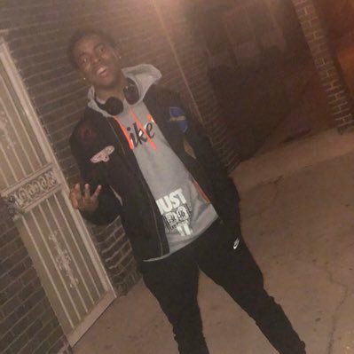 Profile Picture of Jaylin Davis (@jmonster44) on Twitter