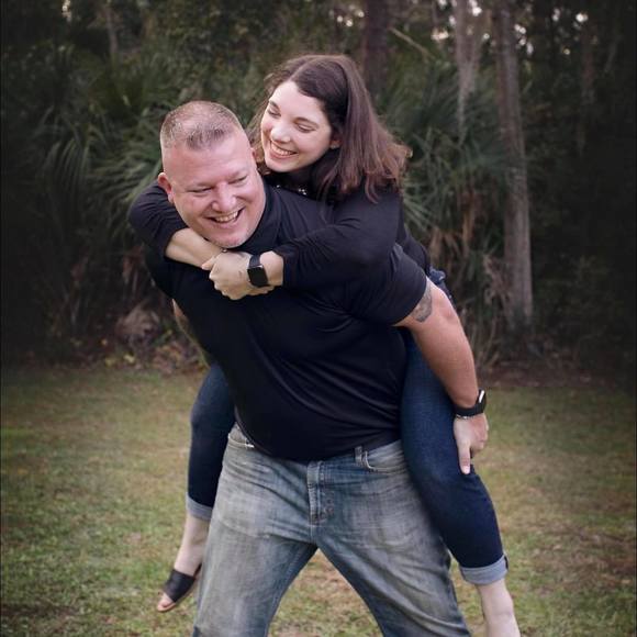 Profile Picture of Amanda Yurosko (@amandayurosko) on Poshmark