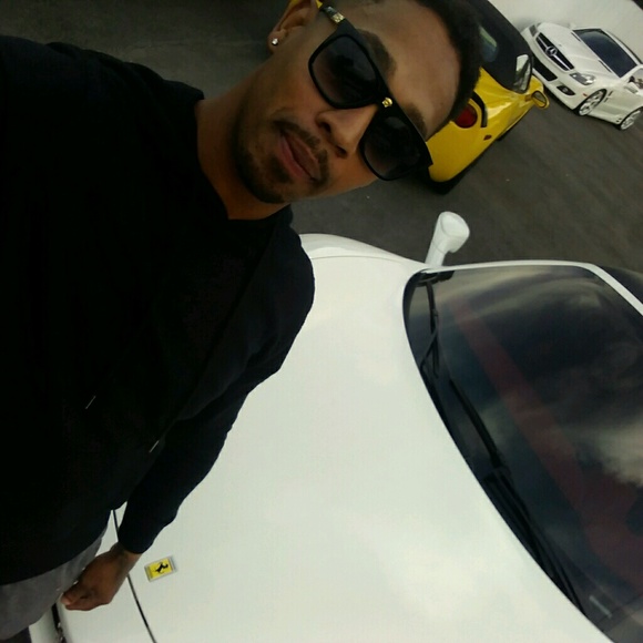 Profile Picture of Bobby Tatum (@iambobbytatum) on Poshmark