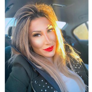 Profile Picture of Nilofar Alizadeh Bazrafshan (@nilofar.bazrafshan) on Facebook