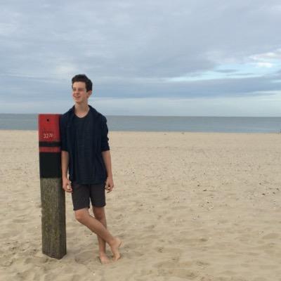Profile Picture of Scott Mueller (@maybescott) on Twitter