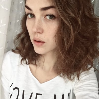 Profile Picture of Kate Apple (@apple_katrin) on Twitter
