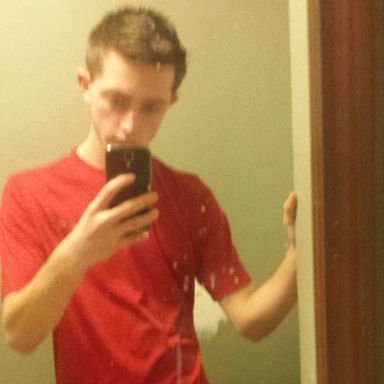 Profile Picture of Zachary Werner (@zachWerner2000) on Twitter