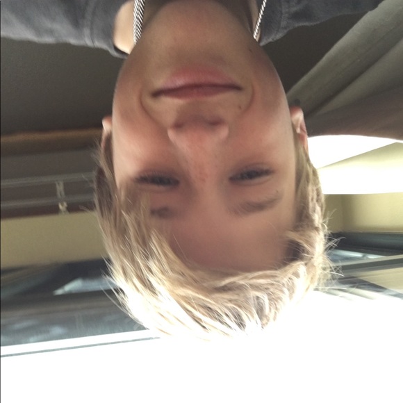 Profile Picture of Drew Rozewski (@drewrozewski) on Poshmark