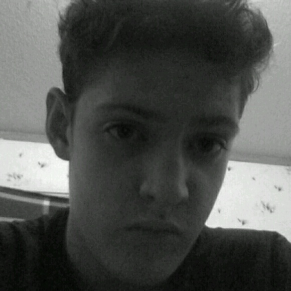 Profile Picture of Jacob Squires (@unluckypanda) on Poshmark