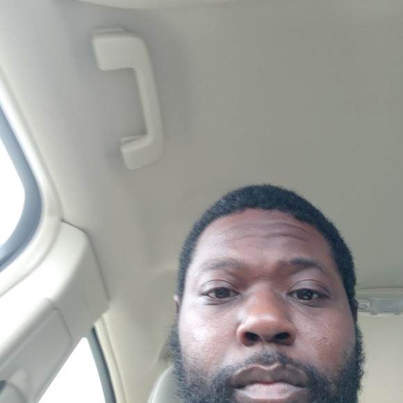 Alto Outla - Poshmark Profile Picture of Alto Outla (@altooutla) on Poshmark