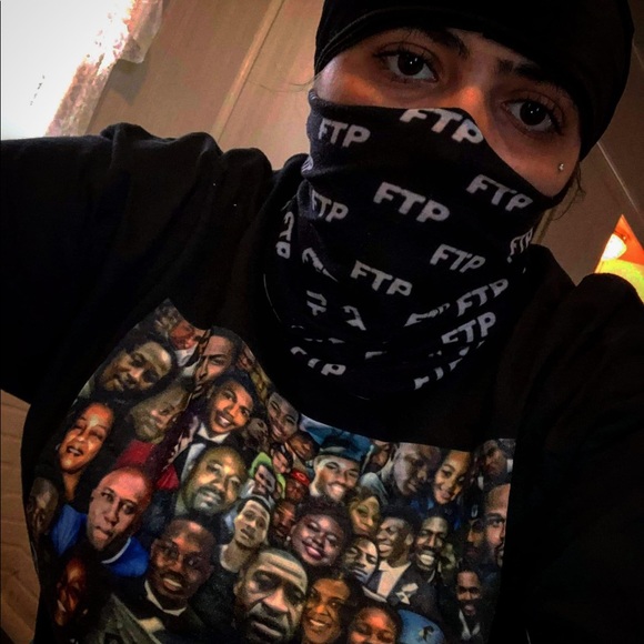 Profile Picture of Brettr Mcconnell (@stryker119) on Poshmark