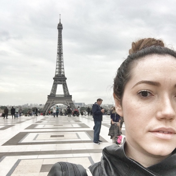 Profile Picture of Lorena Prada (@ljprada) on Poshmark