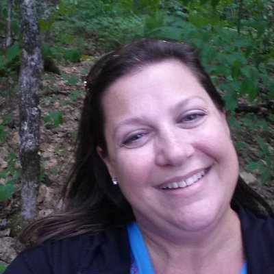 Profile Picture of Kara Davis Burke (@KaraBurke99) on Twitter