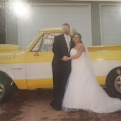 Profile Picture of Jeannie & Travis Arndt (@jeanniepatraw04) on Youtube