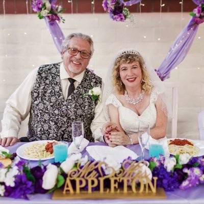 Profile Picture of Deanna Appleton (@DeannaAppleto13) on Twitter