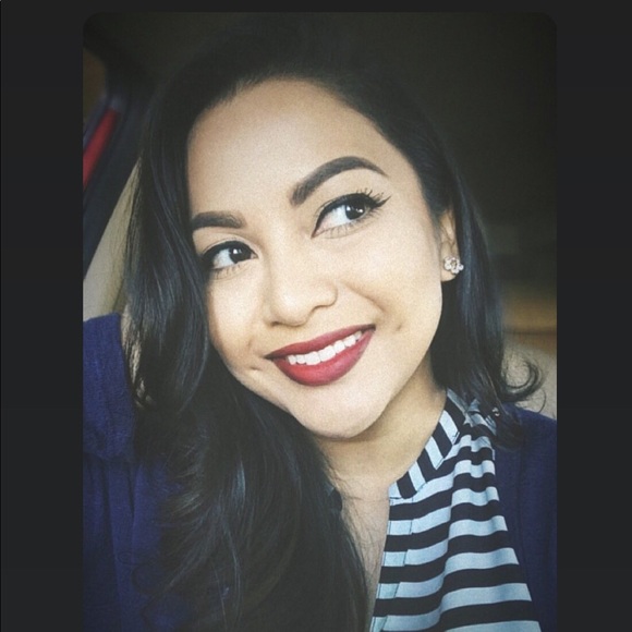 Monica Crespo - Poshmark Profile Picture of Monica Crespo (@monica_therese) on Poshmark