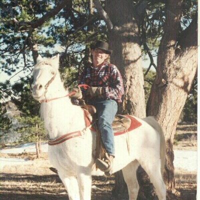 Profile Picture of Silas-Wayne Davis (@SilasWayneDavis) on Twitter