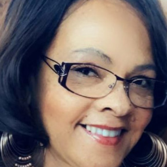 Profile Picture of Patricia Richard (@patriciarich772) on Poshmark