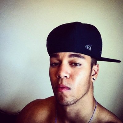 Profile Picture of Joseph_Cedarstaff (@LoveAndMoney94) on Twitter