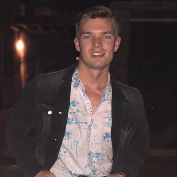 Profile Picture of Andrew Mcphee (@andrewmcphee) on Poshmark