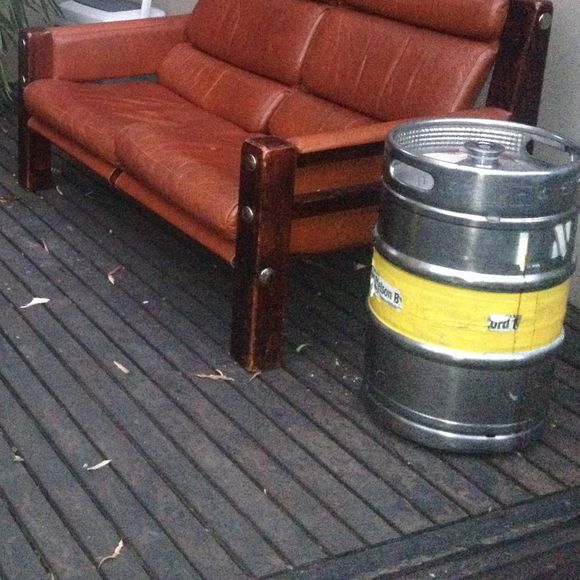 Profile Picture of Luke Eshuys (@eshuys) on Poshmark