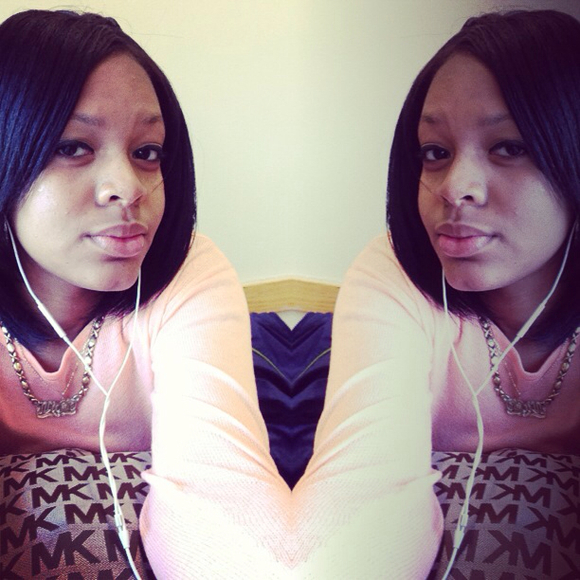 Profile Picture of Nicole Freckleton (@nicole1193) on Poshmark