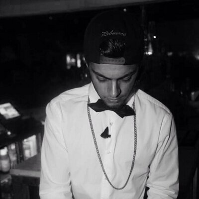 Profile Picture of Brandon Lia Humbert (@BRVNNY) on Twitter