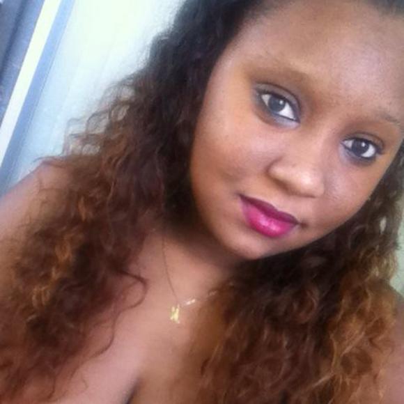 Profile Picture of Myunique Bridgewater (@myunique91) on Poshmark