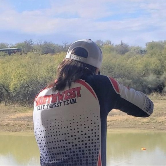 Profile Picture of David Edwardson (@davidedwardson) on Poshmark