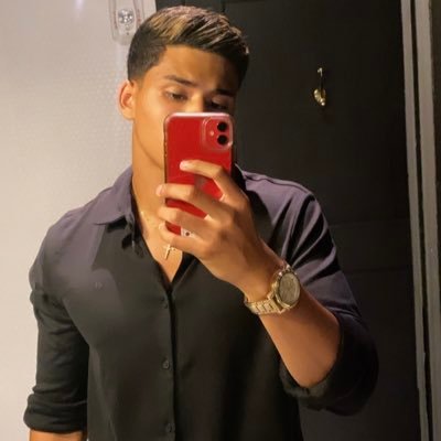 Profile Picture of Jreyyy (@julian5reyes) on Twitter