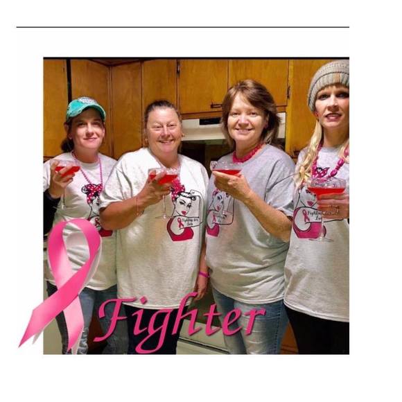 Profile Picture of April Thompson (@aprilthompso256) on Poshmark