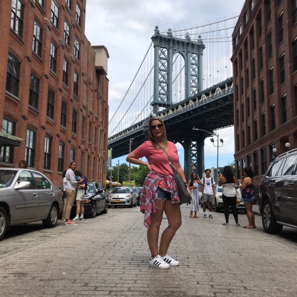 Profile Picture of Lisa Capshaw (@babuof2) on Poshmark